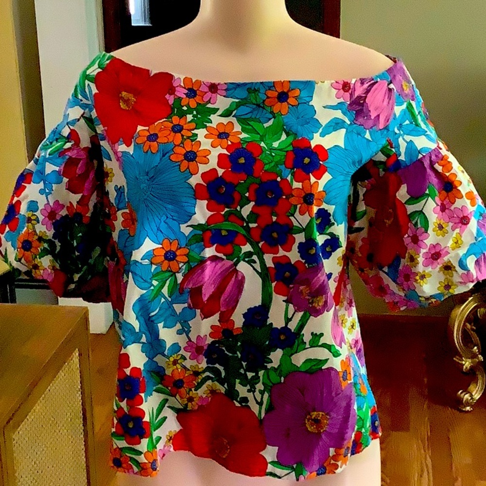 Floral off the shoulders cotton blouse H&M